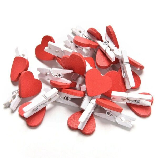 Red Heart Peg Clips x5